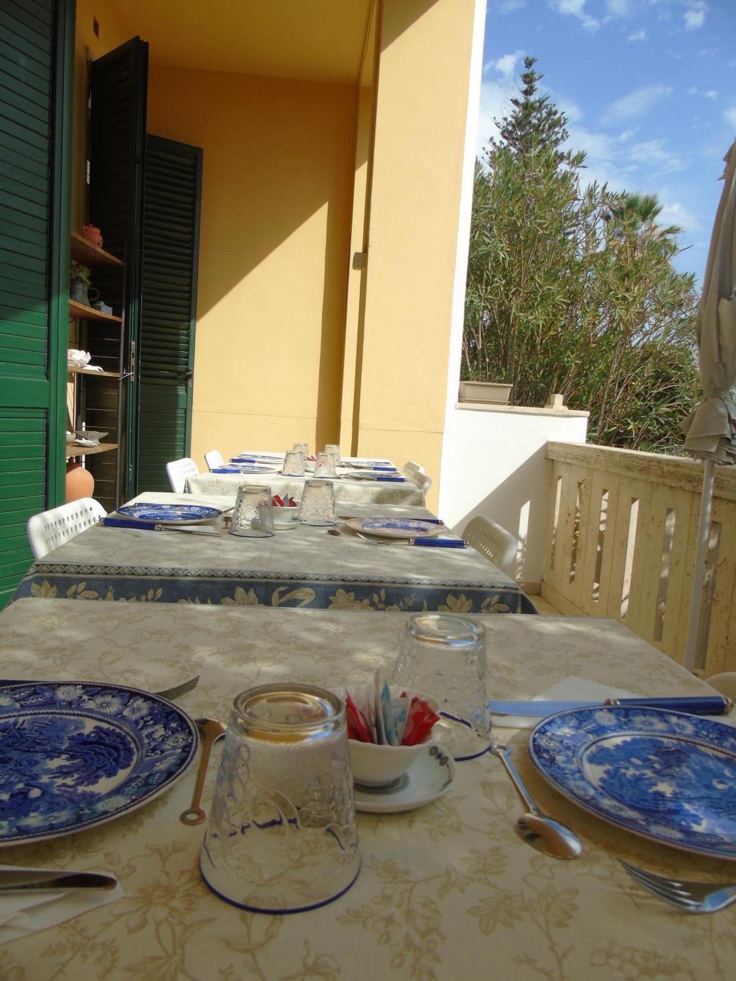 Villino Vanzetti 1930 Cagliari Zewnętrze zdjęcie